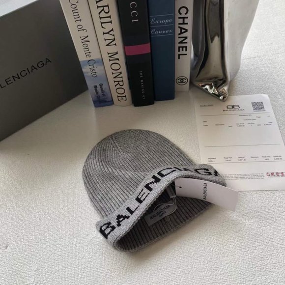 ๐โจAUTHENTICโจ๐Balenciaga hat - Picture 4 of 4